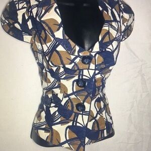 Stylish Button-Up Blouse with Abstract Print